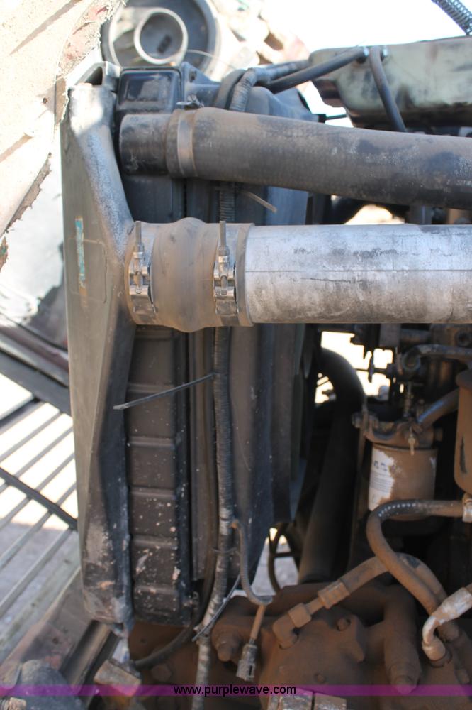 image for item C3693 1993 Ford LTS9000 vactor truck