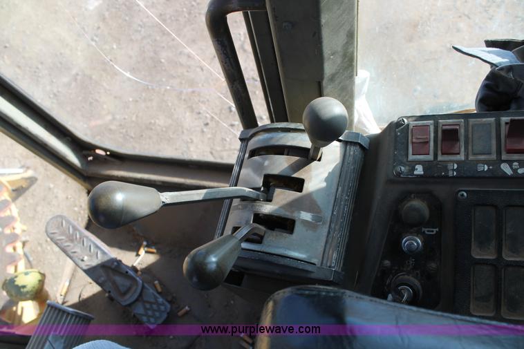 image for item C3697 1989 Champion 710A articulated motor grader