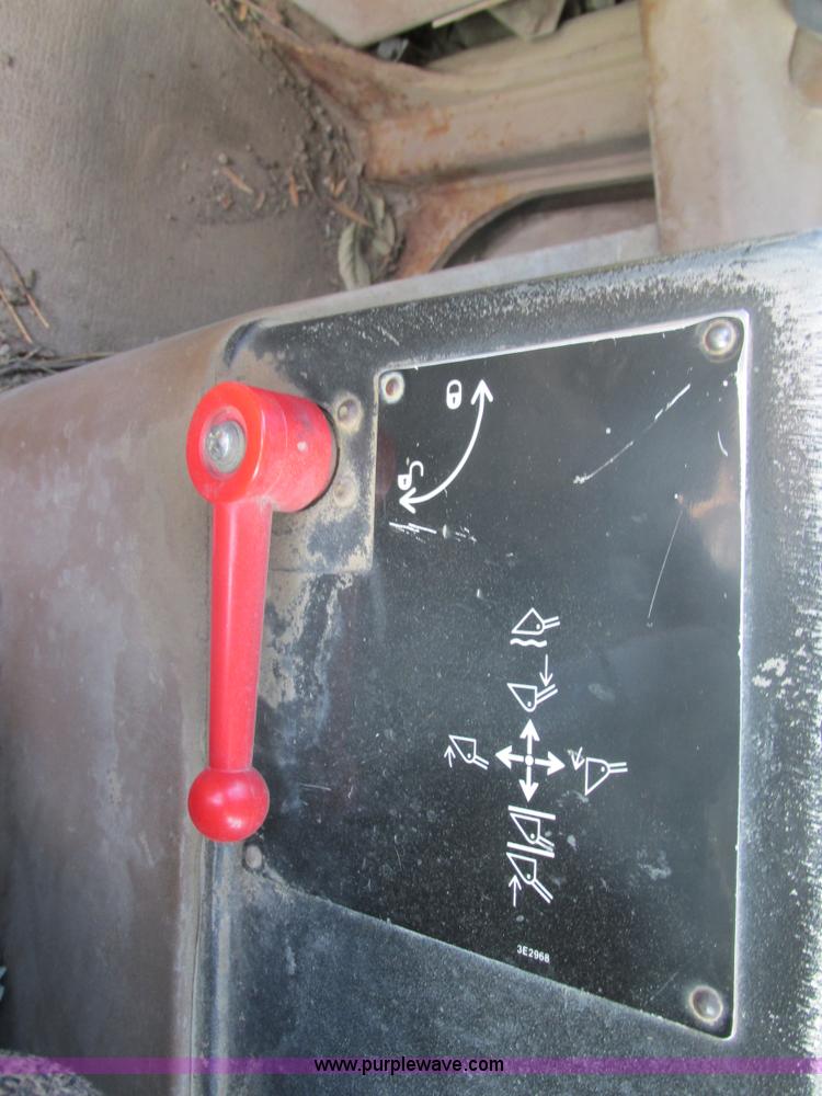 image for item E5264 1995 Caterpillar 924F wheel loader