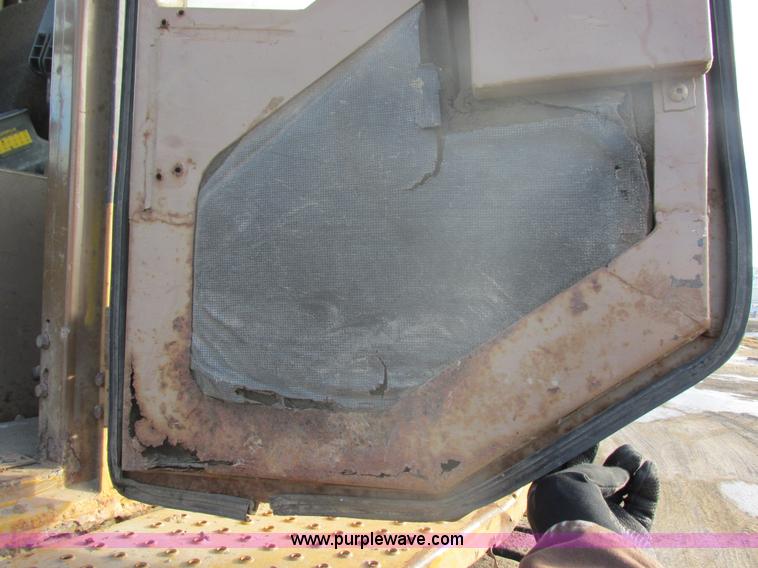 image for item E5264 1995 Caterpillar 924F wheel loader