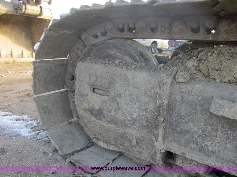 image for item E5265 1989 Hitachi EX150 excavator