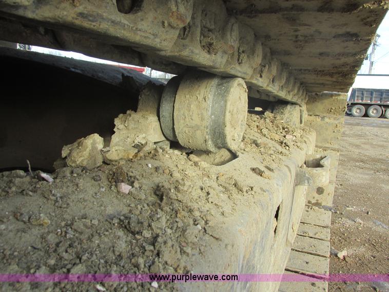 image for item E5265 1989 Hitachi EX150 excavator