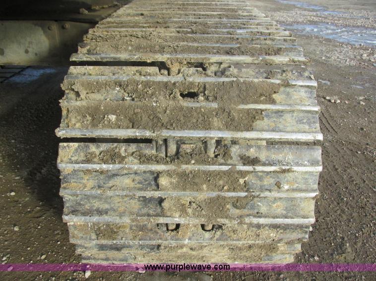 image for item E5265 1989 Hitachi EX150 excavator