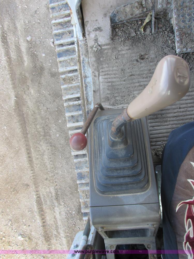 image for item E5265 1989 Hitachi EX150 excavator