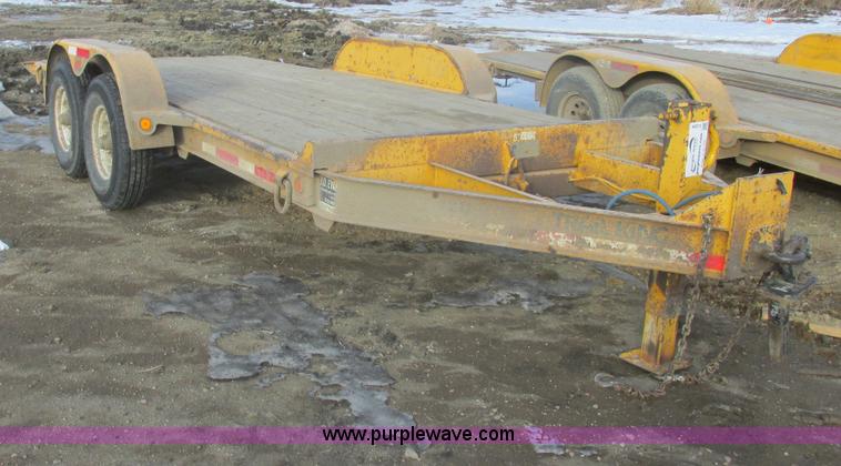 image for item E5266 2003 Trail King TKT-120 tandem axle equipment trailer