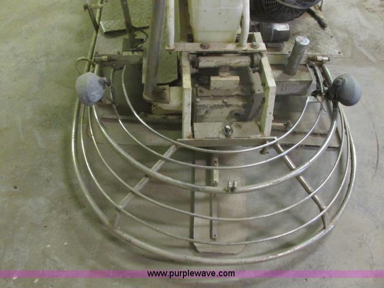 image for item E5268 Terex-Bartell TS96 ride-on concrete trowel