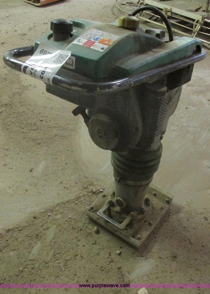 image for item E5269 2003 Wacker BS7D0 plate compactor