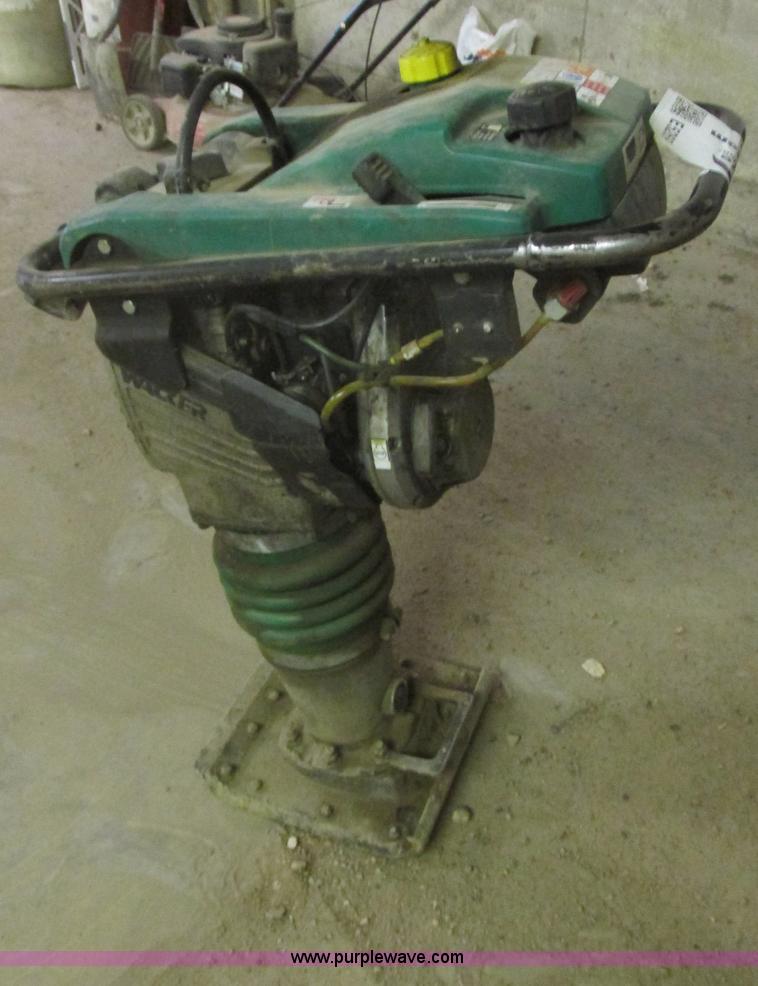 image for item E5269 2003 Wacker BS7D0 plate compactor