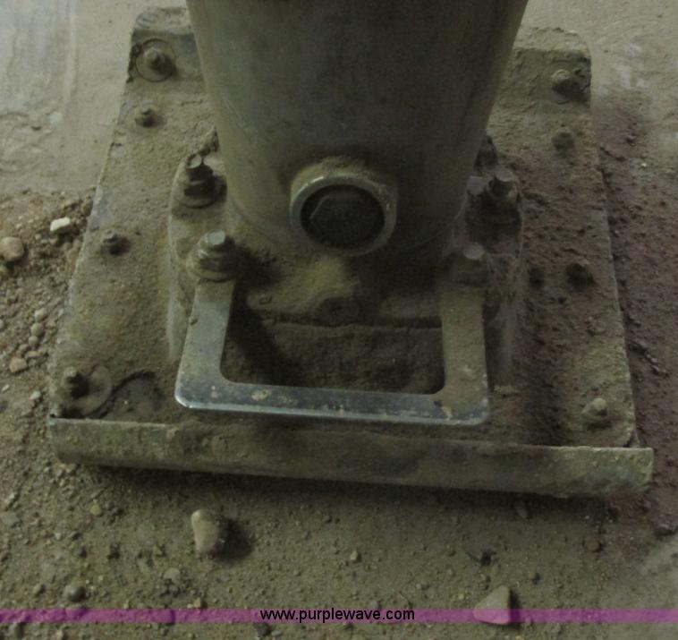 image for item E5269 2003 Wacker BS7D0 plate compactor