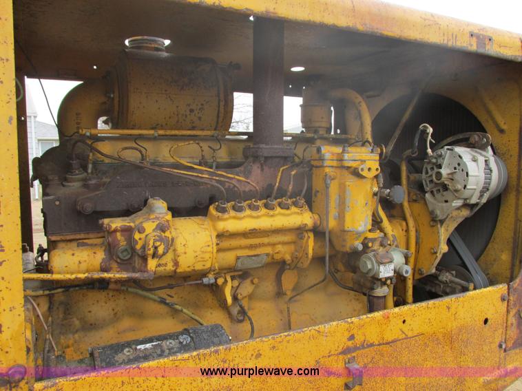 image for item E5270 1966 Caterpillar 12E motor grader