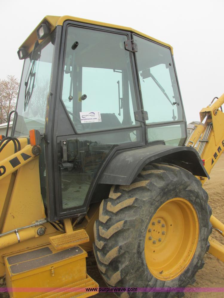 image for item E5272 Ford 555D backhoe