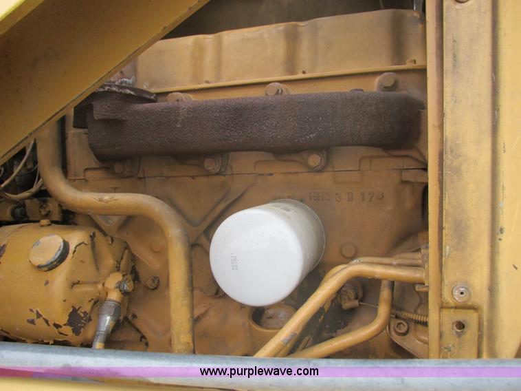 image for item E5272 Ford 555D backhoe