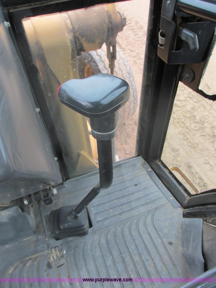 image for item E5272 Ford 555D backhoe