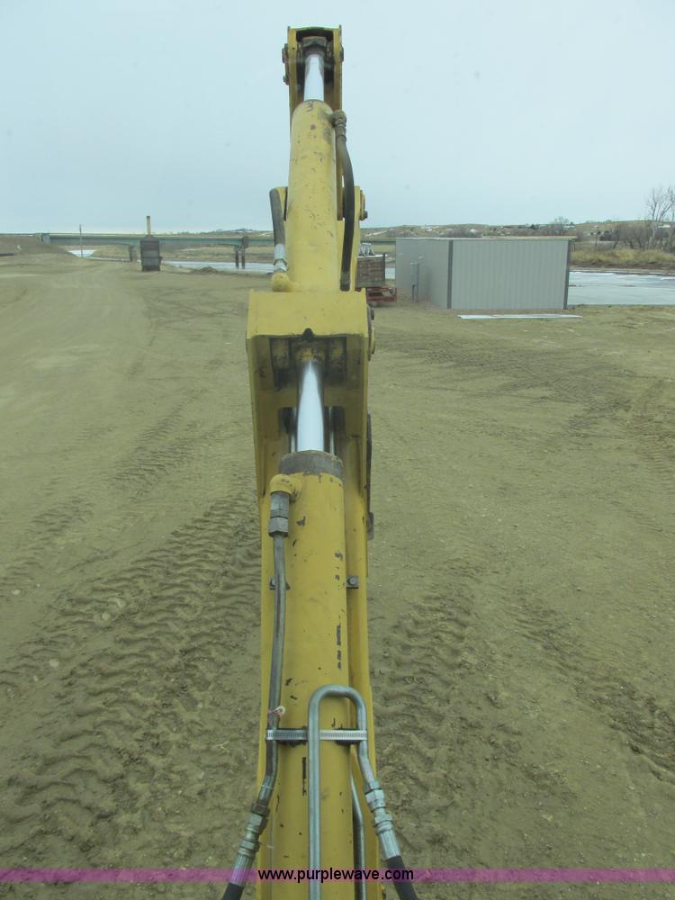 image for item E5272 Ford 555D backhoe