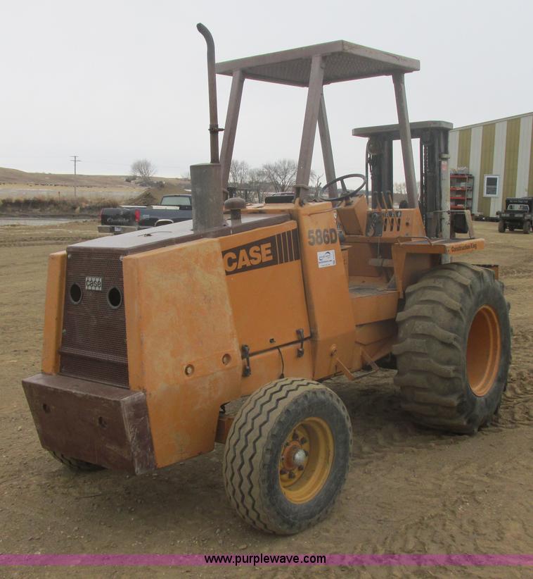 image for item E5273 1984 Case 586D forklift
