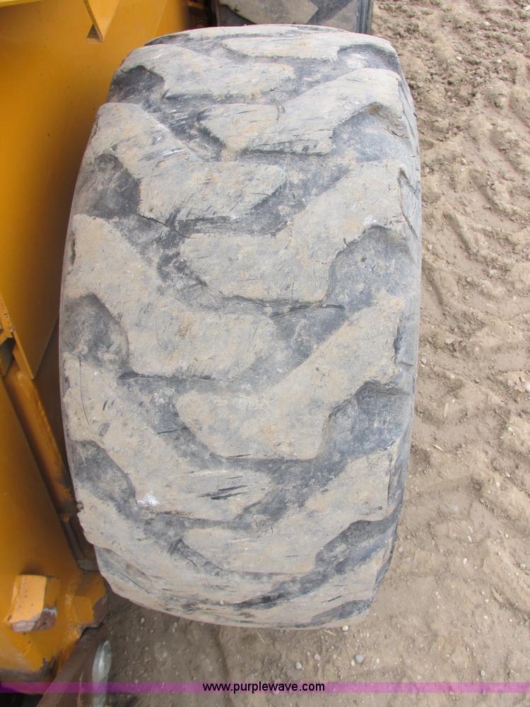 image for item E5274 1994 Case 1845C skid steer