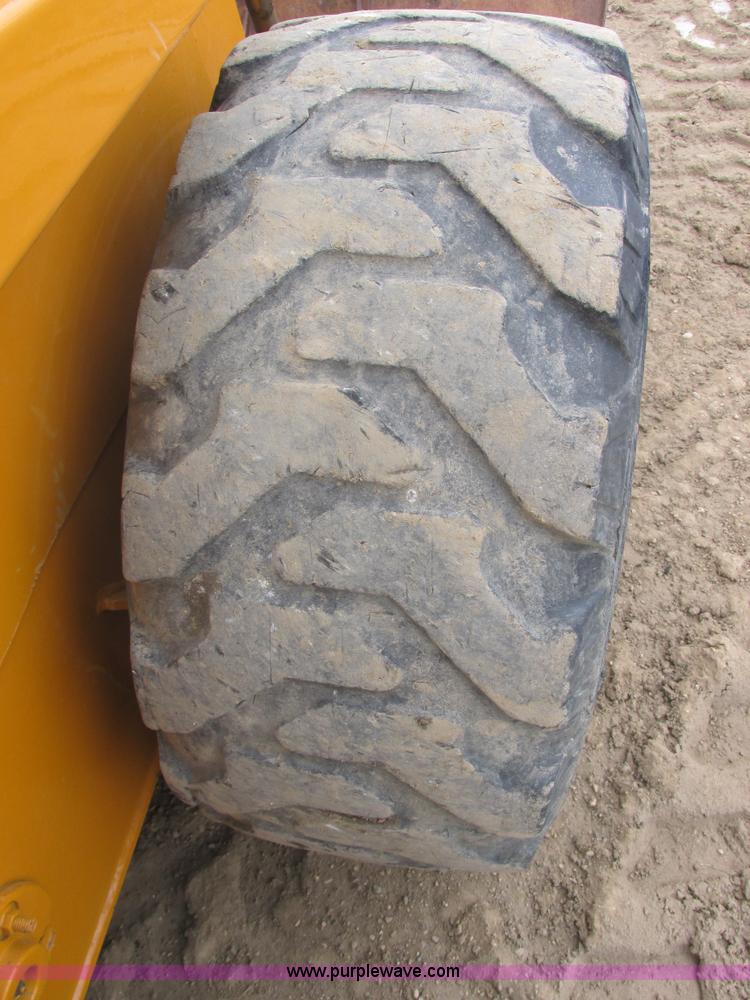 image for item E5274 1994 Case 1845C skid steer