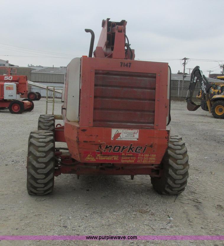 image for item E7338 2001 Snorkel TB60 boom lift