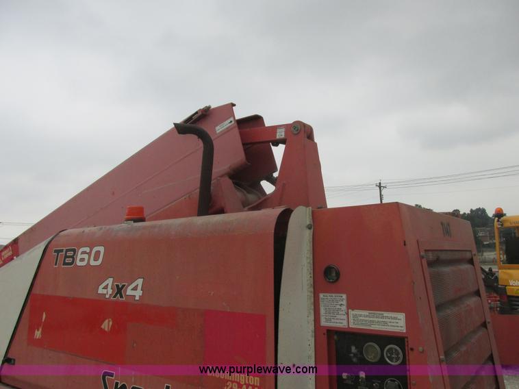 image for item E7338 2001 Snorkel TB60 boom lift
