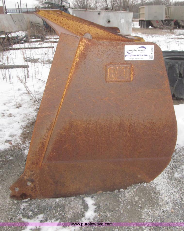 image for item F7224 Caterpillar 972G bucket