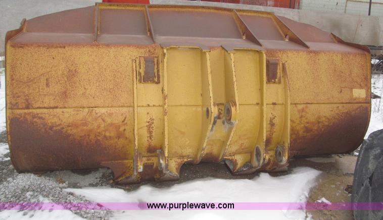 image for item F7224 Caterpillar 972G bucket
