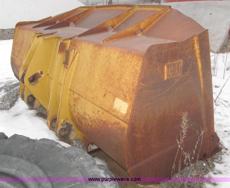 image for item F7224 Caterpillar 972G bucket