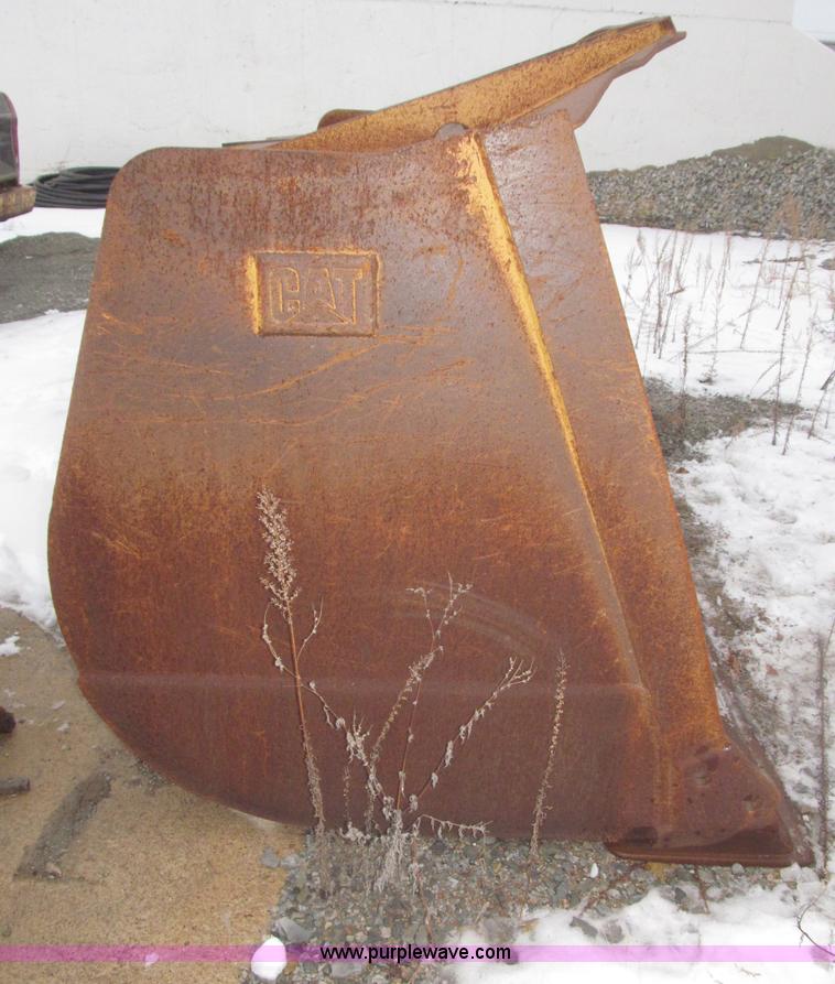 image for item F7224 Caterpillar 972G bucket