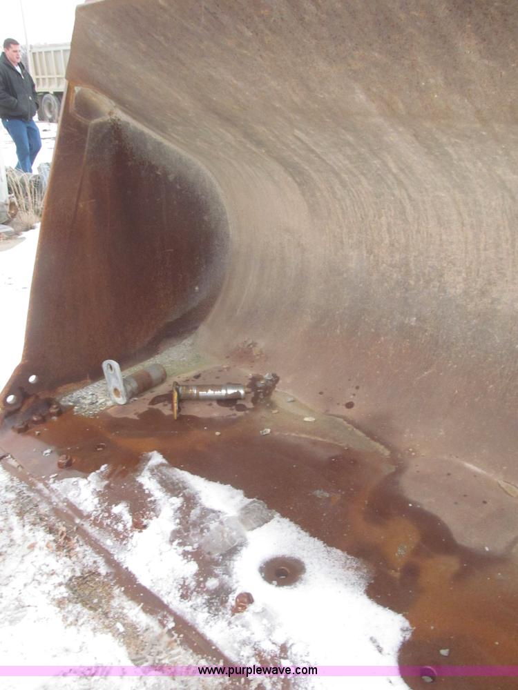 image for item F7224 Caterpillar 972G bucket