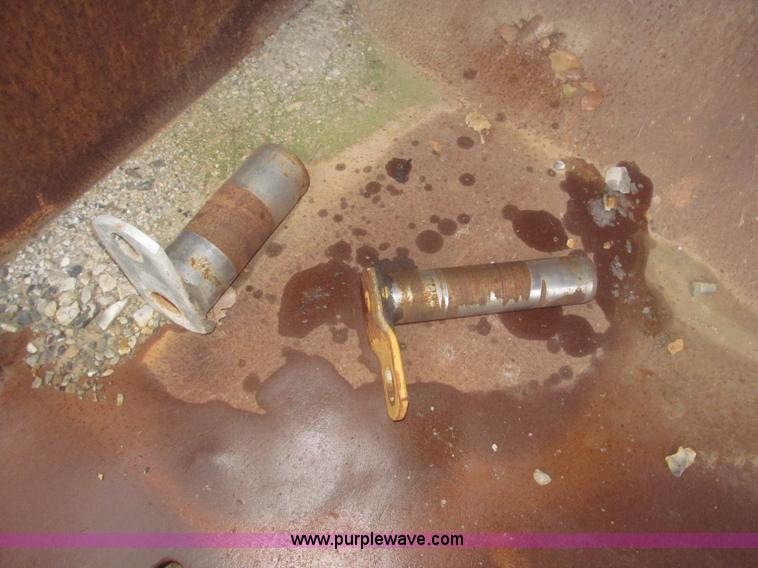 image for item F7224 Caterpillar 972G bucket