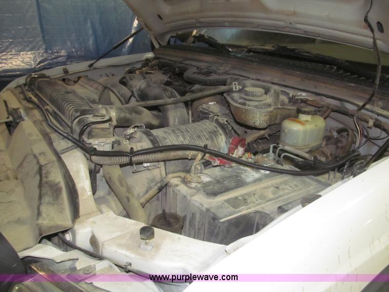 image for item F7226 2006 Ford F550 Super Duty XL service truck