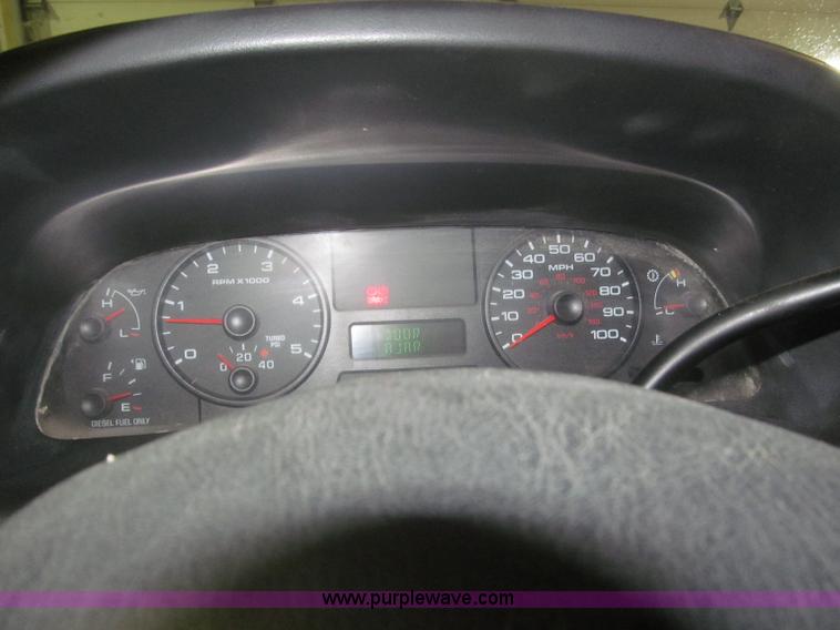 image for item F7226 2006 Ford F550 Super Duty XL service truck
