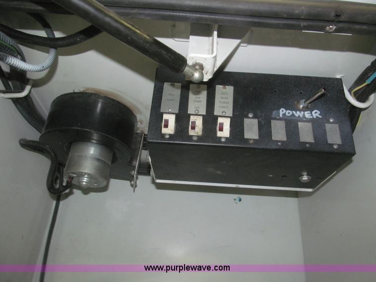 image for item F7226 2006 Ford F550 Super Duty XL service truck