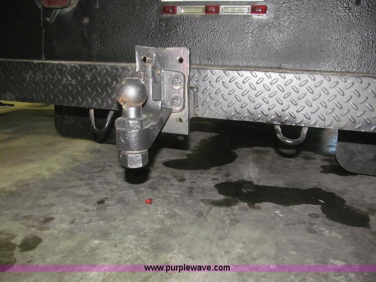 image for item F7226 2006 Ford F550 Super Duty XL service truck