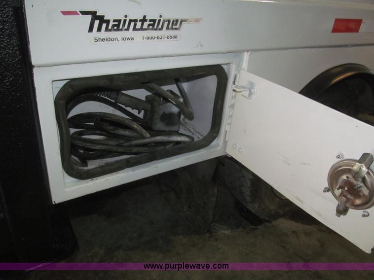 image for item F7226 2006 Ford F550 Super Duty XL service truck