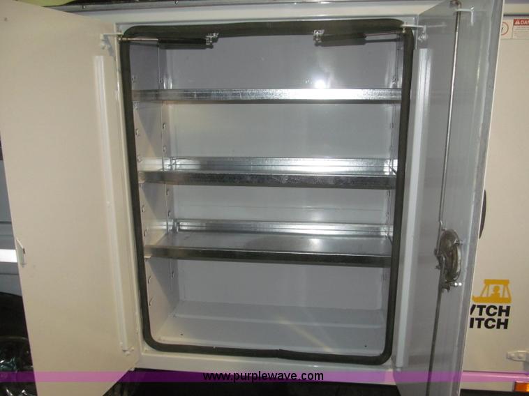 image for item F7226 2006 Ford F550 Super Duty XL service truck