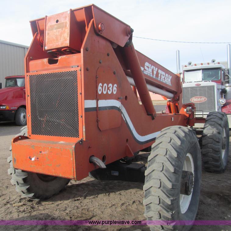 image for item G9583 1990 SkyTrac 6036 telehandler