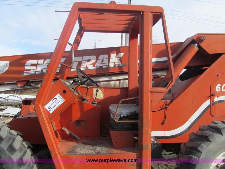image for item G9583 1990 SkyTrac 6036 telehandler