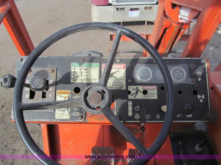 image for item G9583 1990 SkyTrac 6036 telehandler