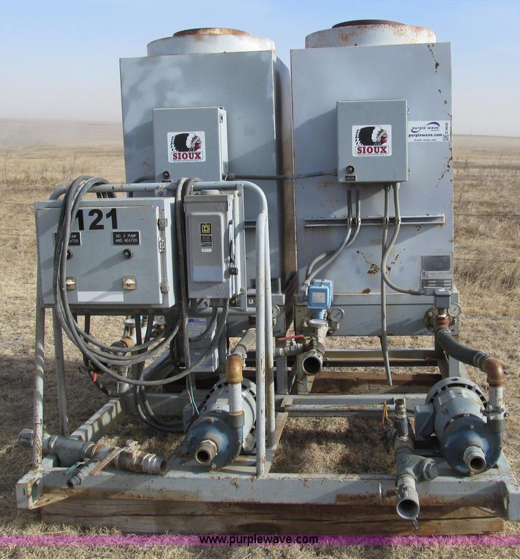 image for item G9636 2002 Sioux D2000 portable concrete plant water heater