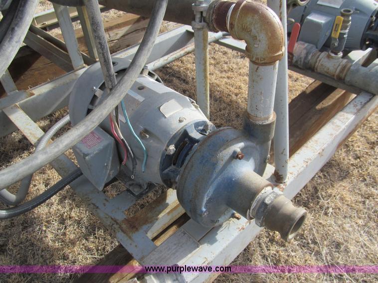 image for item G9636 2002 Sioux D2000 portable concrete plant water heater