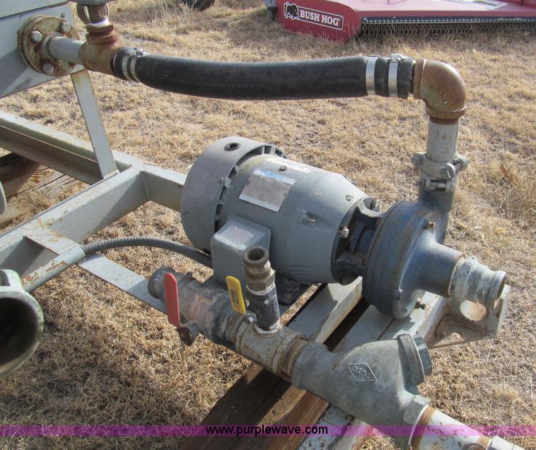 image for item G9636 2002 Sioux D2000 portable concrete plant water heater