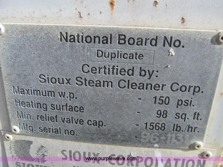 image for item G9636 2002 Sioux D2000 portable concrete plant water heater