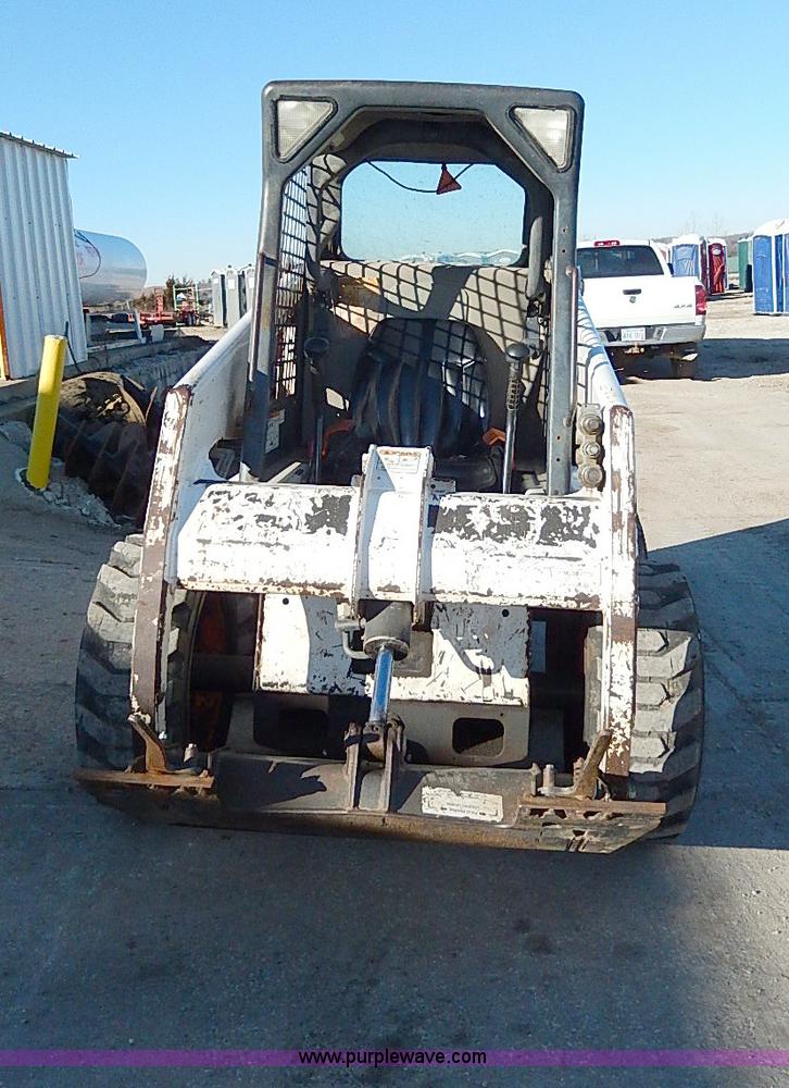 image for item H1251 2005 Bobcat S130 skid steer