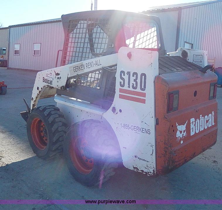 image for item H1251 2005 Bobcat S130 skid steer