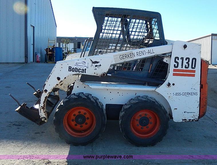 image for item H1251 2005 Bobcat S130 skid steer