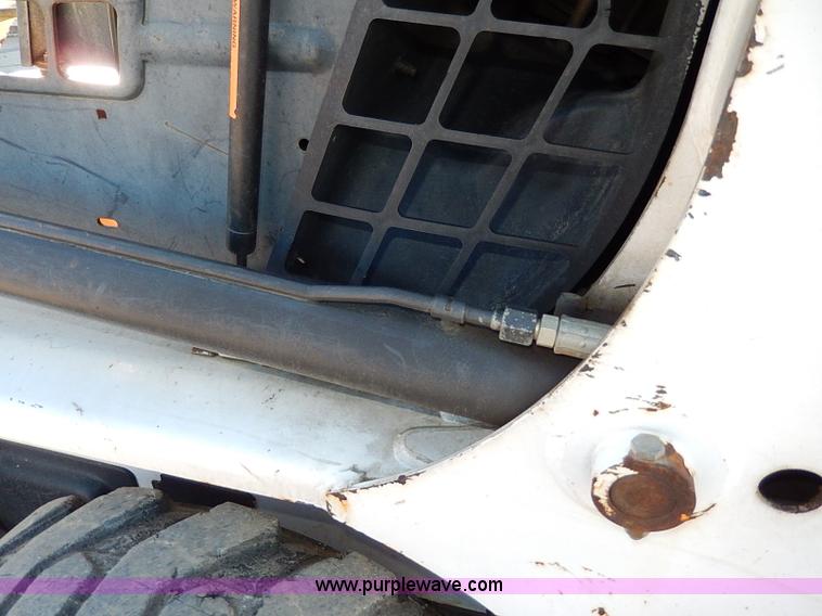 image for item H1251 2005 Bobcat S130 skid steer