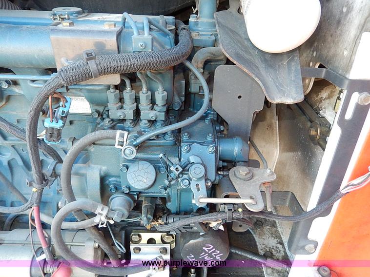 image for item H1251 2005 Bobcat S130 skid steer