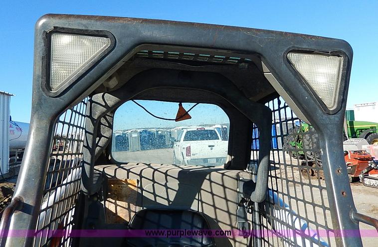 image for item H1251 2005 Bobcat S130 skid steer