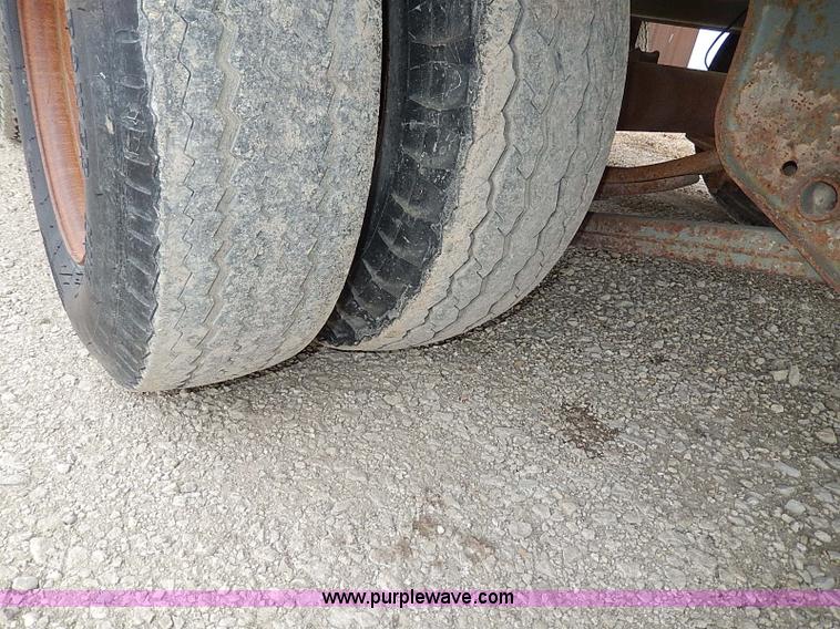 image for item H1256 1996 Interstate 20DT trailer