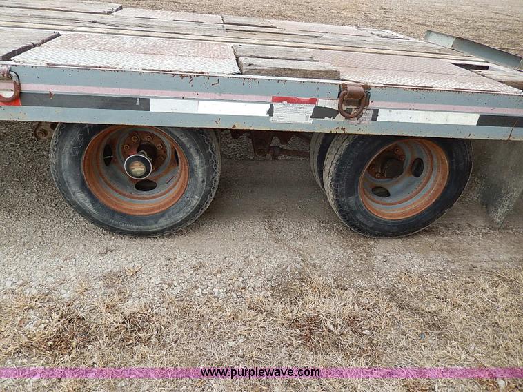 image for item H1256 1996 Interstate 20DT trailer